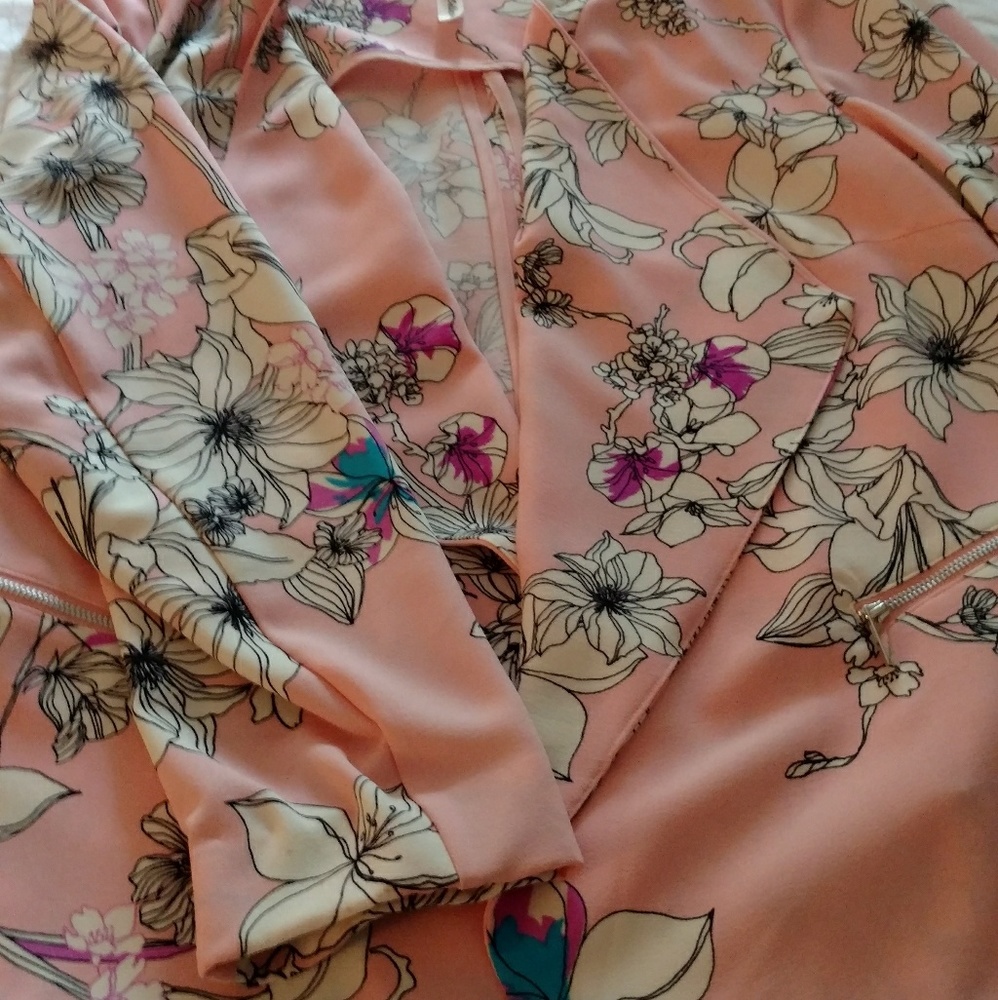 Jacket - Picture 4 of 4